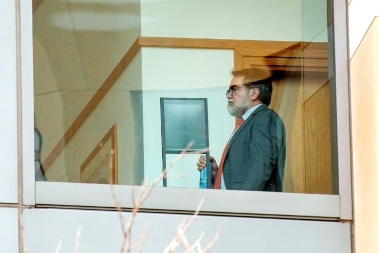 Arturo Bejar, ancien ingénieur de Meta, au tribunal fédéral de Oakland en Californie où il témoigne, le 19 août 2026 ( AFP / Karl Mondon )