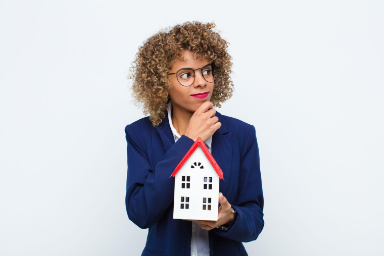 Il est difficile de se loger à Paris, a fortiori pour les familles monoparentales crédit photo : Kues/Shutterstock / Kues