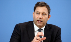 Le ministre allemand des Finances, Klingbeil, tient une conférence de presse à Berlin sur les orientations budgétaires du gouvernement pour 2027.