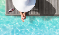 Les vacances d'été 2020 s'annoncent franco-françaises. Édouard Philippe a indiqué le 14 Mai dernier que « les Français pourront partir en vacances en France métropolitaine et en outre-mer en juillet et août »