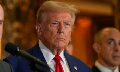 Le candidat républicain à l'élection présidentielle et ancien président des États-Unis, Donald Trump, lors d'une conférence de presse à la Trump Tower, à New York