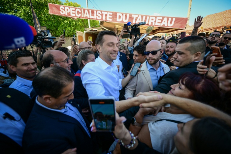 Le président du Rassemblement national, Jordan Bardella, à la foire de Beaucroissant en Isère, le 11 septembre 2026 ( AFP / OLIVIER CHASSIGNOLE )