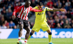 Sunderland condamne les insultes racistes contre Brian Brobbey