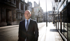 LE DIRECTEUR GENERAL DU FONDS SOUVERAIN NORVÉGIEN S'ATTEND À UNE PÉRIODE "AGITÉE"