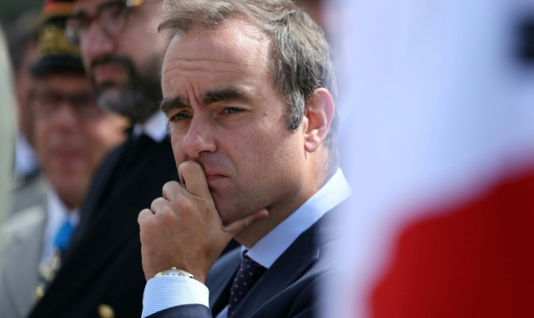 Le nouveau Premier ministre Sebastien Lecornu à Suresnes, dans les Hauts-de-Seine, le 4 septembre 2025 ( AFP / Thomas SAMSON )