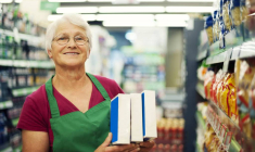 Certains seniors continuent de travailler pour compléter leurs retraites.