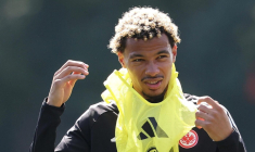 Hugo Ekitike signe déjà un record