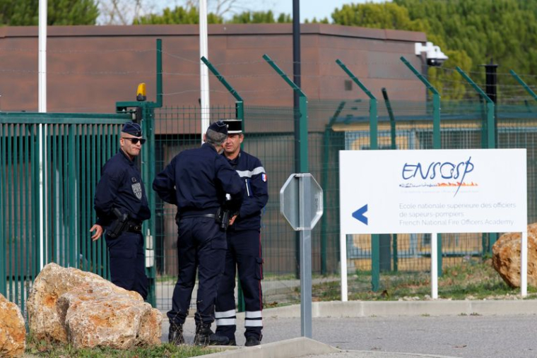 CORONAVIRUS: TESTS NÉGATIFS POUR LES PERSONNES RAPATRIÉES DIMANCHE EN FRANCE