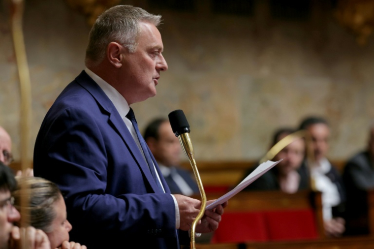 Laurent Alexandre, député LFI, ici à l'Assemblée le 7 mai 2025, fait partie avec Julien Brugerolles (PCF) et Alexandre Loubet (RN), des parlementaires qui ont interpellé Nicolas Tcheng, responsable relations institutionnelles de Renault, sur la stratégie du constructeur automobile. ( AFP / Thomas SAMSON )