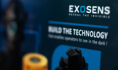 Le logo de l'entreprise française Exosens, leader mondial dans les domaines de l’amplification, de la détection et des technologies d’imagerie électro-optiques, le 9 octobre 2026 à Paris  ( AFP / Joel Saget )