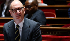 Vote sur le projet de loi de finances 2026 au Sénat français à Paris