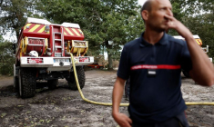 FRANCE: LES INCENDIES DANS L'ARDÈCHE ONT BRÛLÉ 750 HECTARES