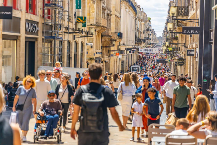 Surtourisme : les maires peuvent-ils interdire totalement les locations Airbnb ? / iStock.com - Jean-Luc Ichard