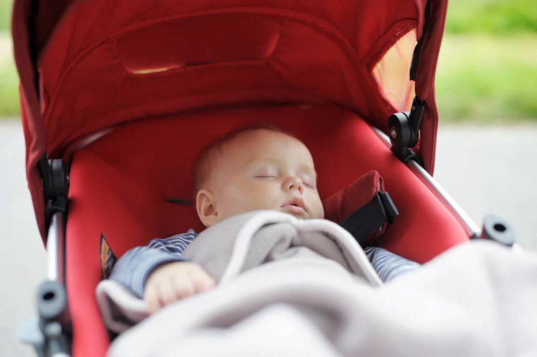 High-tech : ces accessoires qui aident les jeunes parents