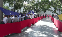 Venezuela: Face à Trump, des Vénézuéliens s'engagent dans la milice nationale
