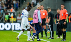 Blessure de Dembélé : à qui la faute ?
