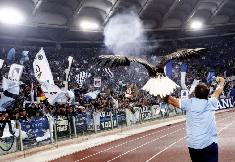 L'ex-fauconnier de la Lazio tente d'expliquer sa vidéo polémique