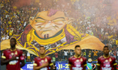 En Colombie, ces fans en viennent aux mains avec les joueurs adverses