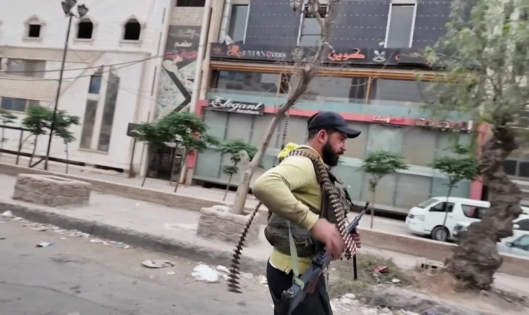Les forces de sécurité syriennes se déploient près de Damas