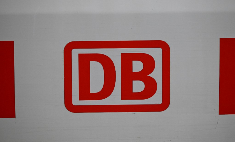( AFP / RALF HIRSCHBERGER )