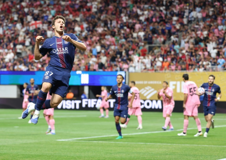 Le milieu portugais du PSG Joao Neves célèbre son premier but lors du huitième de finale du Mondial des clubs entre le Paris Saint-Germain et l'Inter Miami à Atlanta le 29 juin 2025 ( AFP / CHARLY TRIBALLEAU )