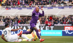 La Fiorentina assure l'essentiel contre Cagliari