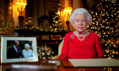 LA REINE ELIZABETH ÉVOQUE LE "RIRE FAMILIER" DE SON MARI, QUI LUI MANQUE À NOËL