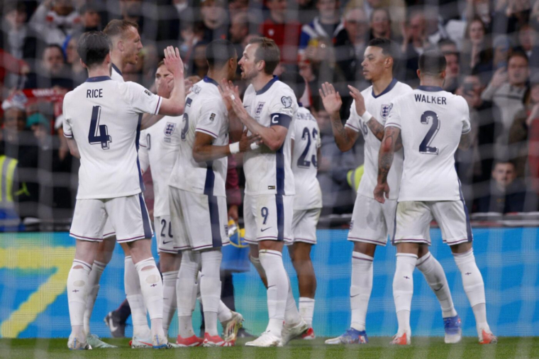 Les Anglais se préparent à la Coupe du monde avec des pilules magiques