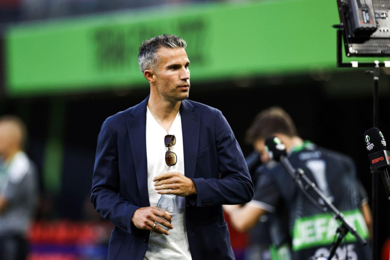 Van Persie va prendre la tête d'une équipe d'Eredivisie
