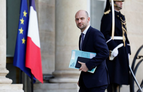 Jean-Noël Barrot arrive au palais de l'Élysée à Paris
