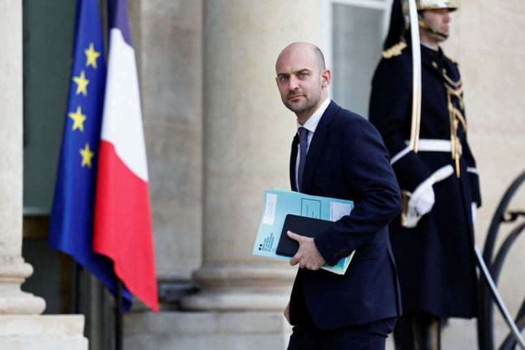 Jean-Noël Barrot arrive au palais de l'Élysée à Paris