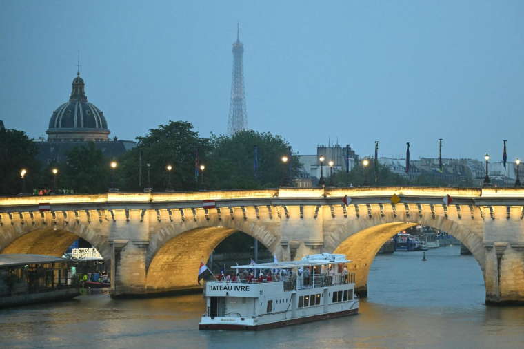 ( AFP / NATALIA KOLESNIKOVA )