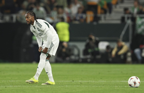 Un ancien flop du PSG ne désespère pas de retrouver un club