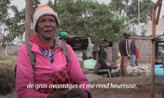 Dans le plus grand bidonville du Kenya, l'échange de plastiques contre des services