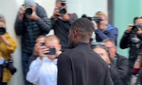 L'ex-footballeur d'Arsenal Thomas Partey, inculpé pour viols, est arrivé au tribunal à Londres