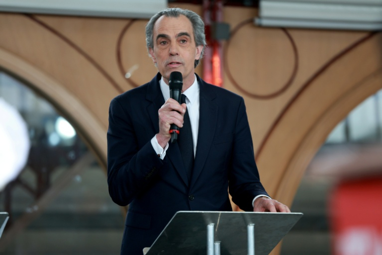 Philippe Dessertine, candidat sans étiquette aux municipales à Bordeaux, le 26 février 2026, à Bordeaux ( AFP / ROMAIN PERROCHEAU )