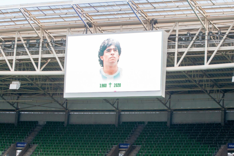 La justice argentine confirme la saisie des biens des sœurs et de l’avocat de Diego Maradona