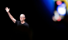 Le PDG d'Apple, Tim Cook, lors d'un événement à l'Apple Park à Cupertino, en Californie, le 9 septembre 2025 ( AFP / Nic Coury )
