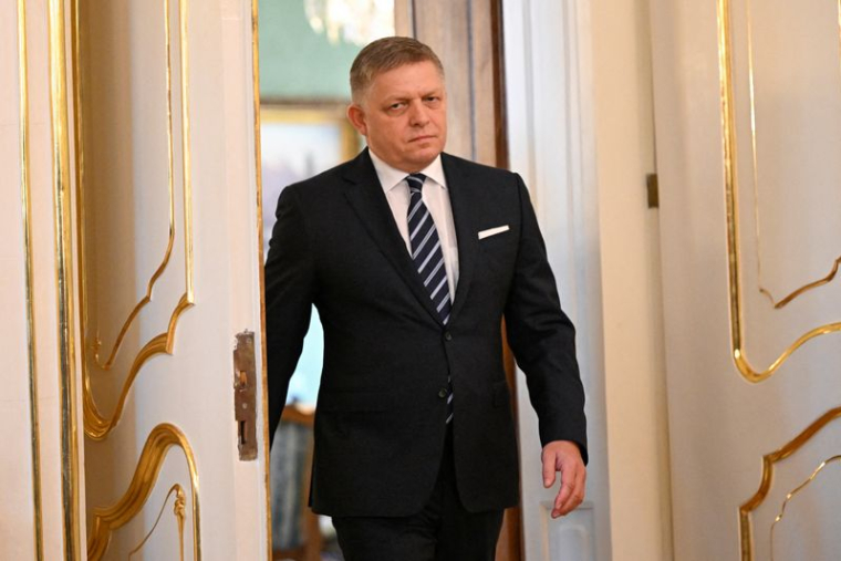 Le Premier ministre slovaque Robert Fico au palais présidentiel de Bratislava