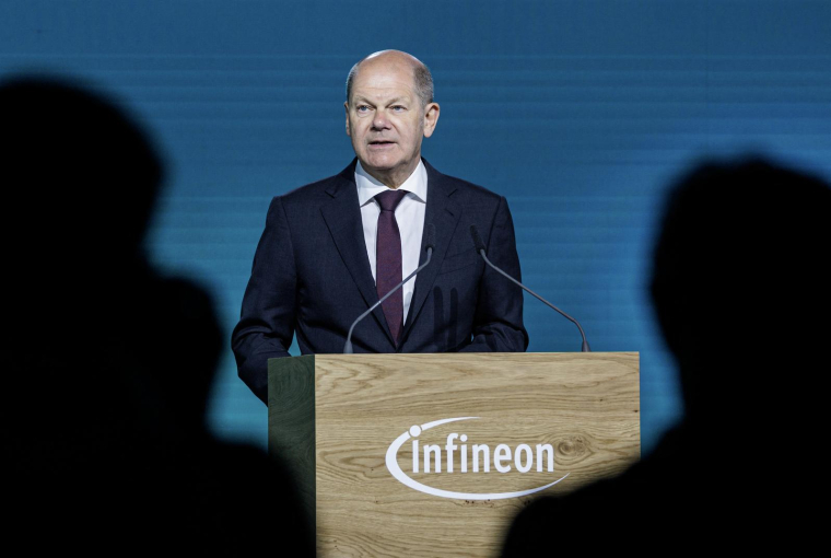 Olaf Scholz, à Dresde, le 2 mai 2023 ( AFP / JENS SCHLUETER )