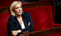 Marine Le Pen à Paris, le 15 octobre 2025. ( AFP / ALAIN JOCARD )