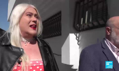 Aînés LGBT+ : des maisons de retraites plus accueillantes pour vieillir sans discrimination