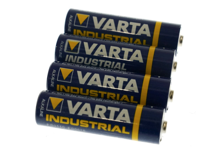 VARTA VEUT PRODUIRE EN SÉRIE DES BATTERIES POUR VOITURES