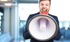 Un lanceur d’alerte est une personne physique qui signale ou divulgue, sans contrepartie financière directe et de bonne foi, des informations portant sur un crime.(© Freepik)