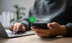 (Quelles opérations par carte bancaire aboutissent de manière fluide, sans accord explicite de la banque ? Crédits photo : Adobe Stock)