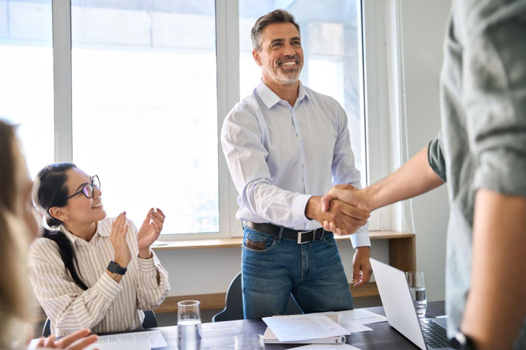 Le capital-investissement est plus ou moins risqué en fonction de la maturité des entreprises concernées.