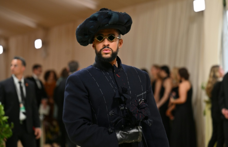 Le chanteur portoricain Bad Bunny lors de l'édition 2024 du Met Gala à New York ( AFP / Angela WEISS )