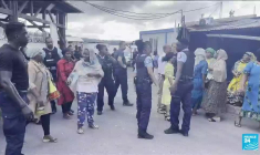 Opération "Wuambushu" à Mayotte : : la justice suspend l'évacuation d'un bidonville