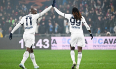 Naples récupère la tête de la Serie A