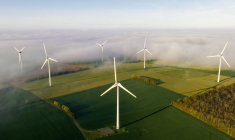 Les fonds infrastructures s’ouvrent aux particuliers et s’accompagnent de revenus contractuels, impact durable et potentiel de performance à long terme. ( crédit photo : Getty Images )